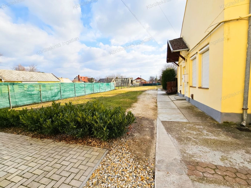 For sale brick flat, Balatonboglár, Dózsa György út