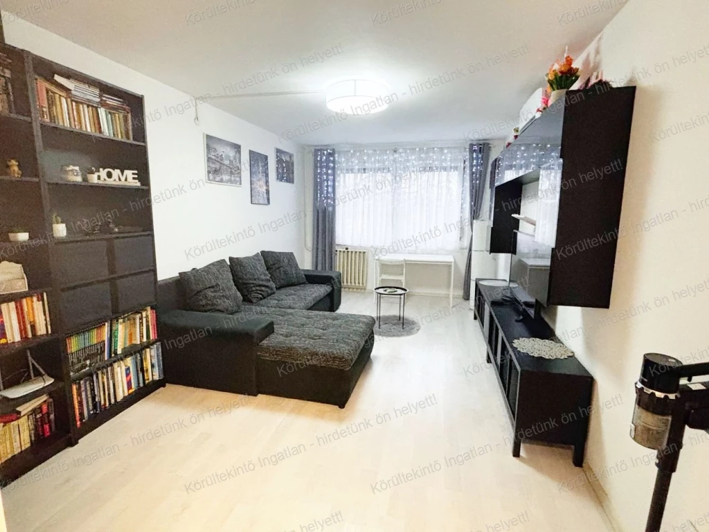 For sale panel flat, Budapest III. kerület, Békásmegyeri lakótelep hegy felől, Hollós Korvin Lajos utca