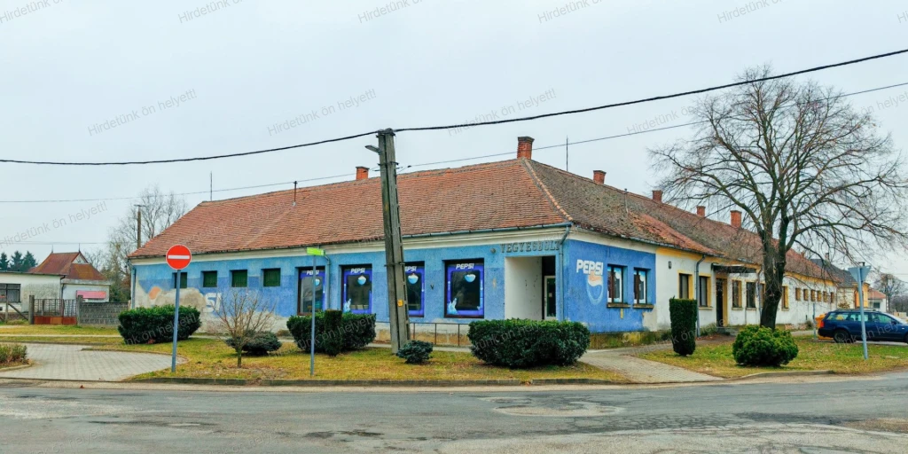 Hívja a Tulajdonost: +36204070000