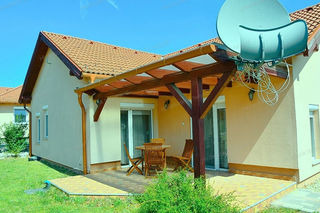 Hívja a tulajdonost: E. Péter +36204607507