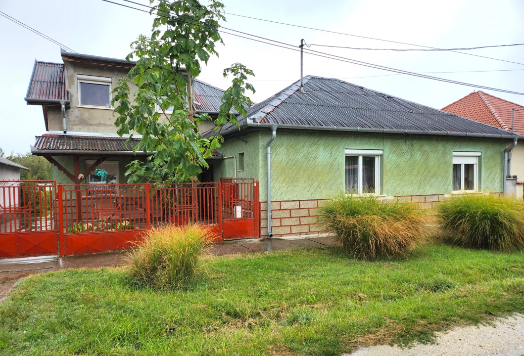 For sale house, Kakucs