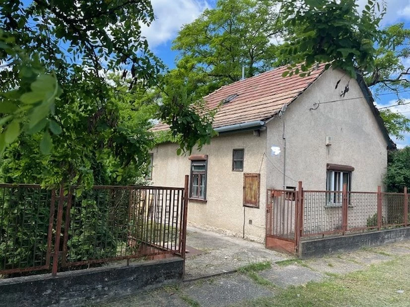 Eladó családi ház, Szigethalom