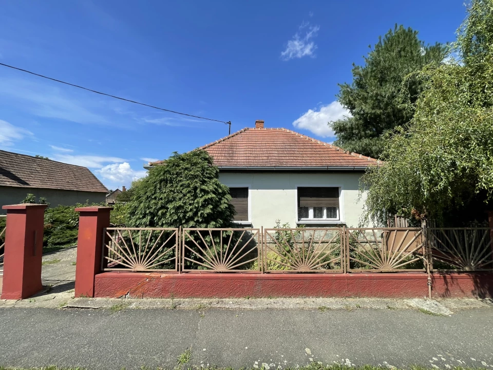 For sale house, Bejcgyertyános