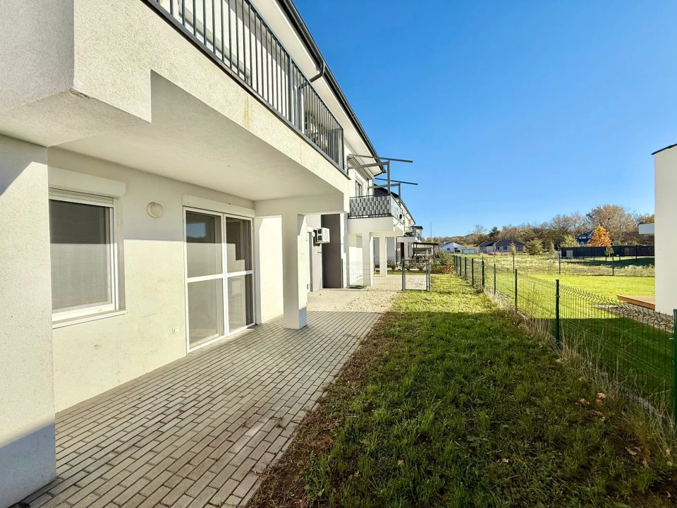 For sale brick flat, Sárvár