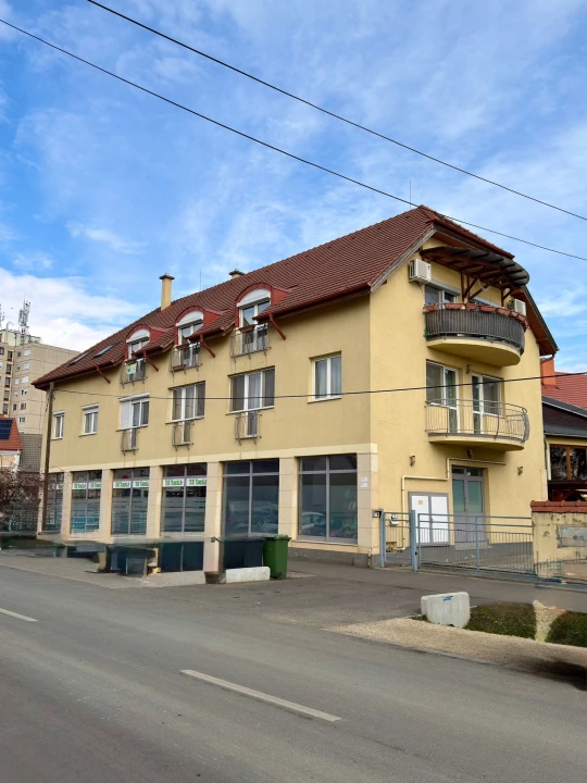 For sale brick flat, Sárvár