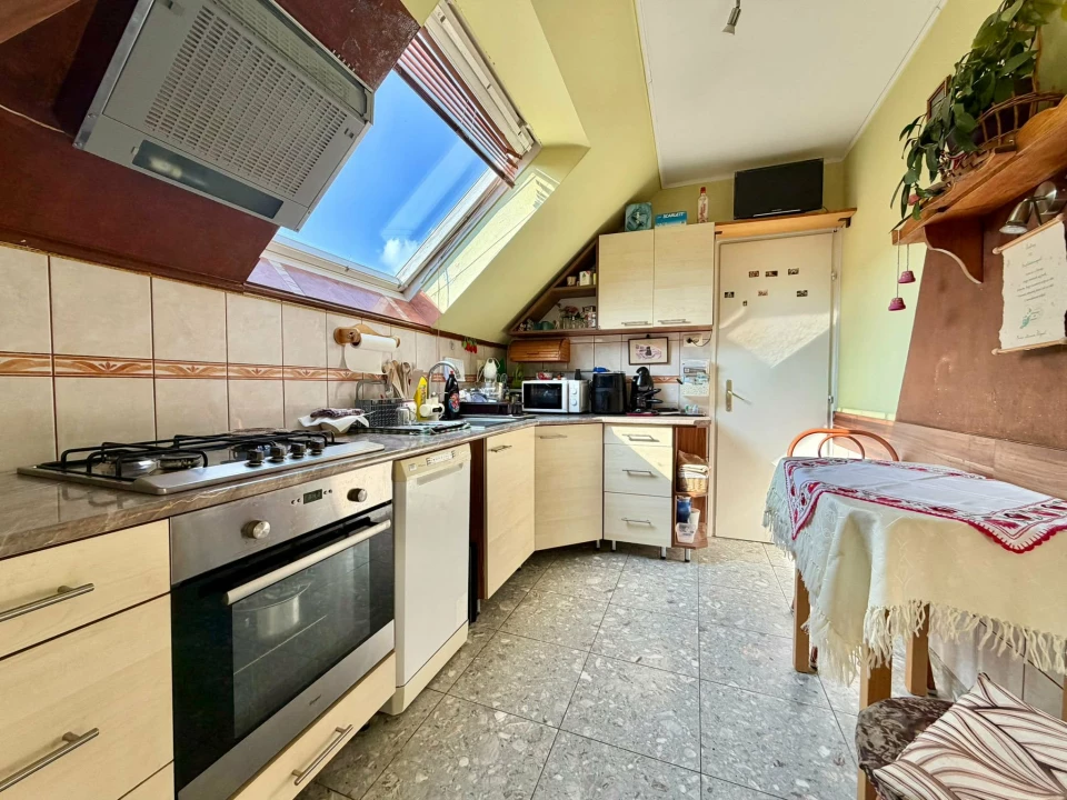 For sale brick flat, Sárvár