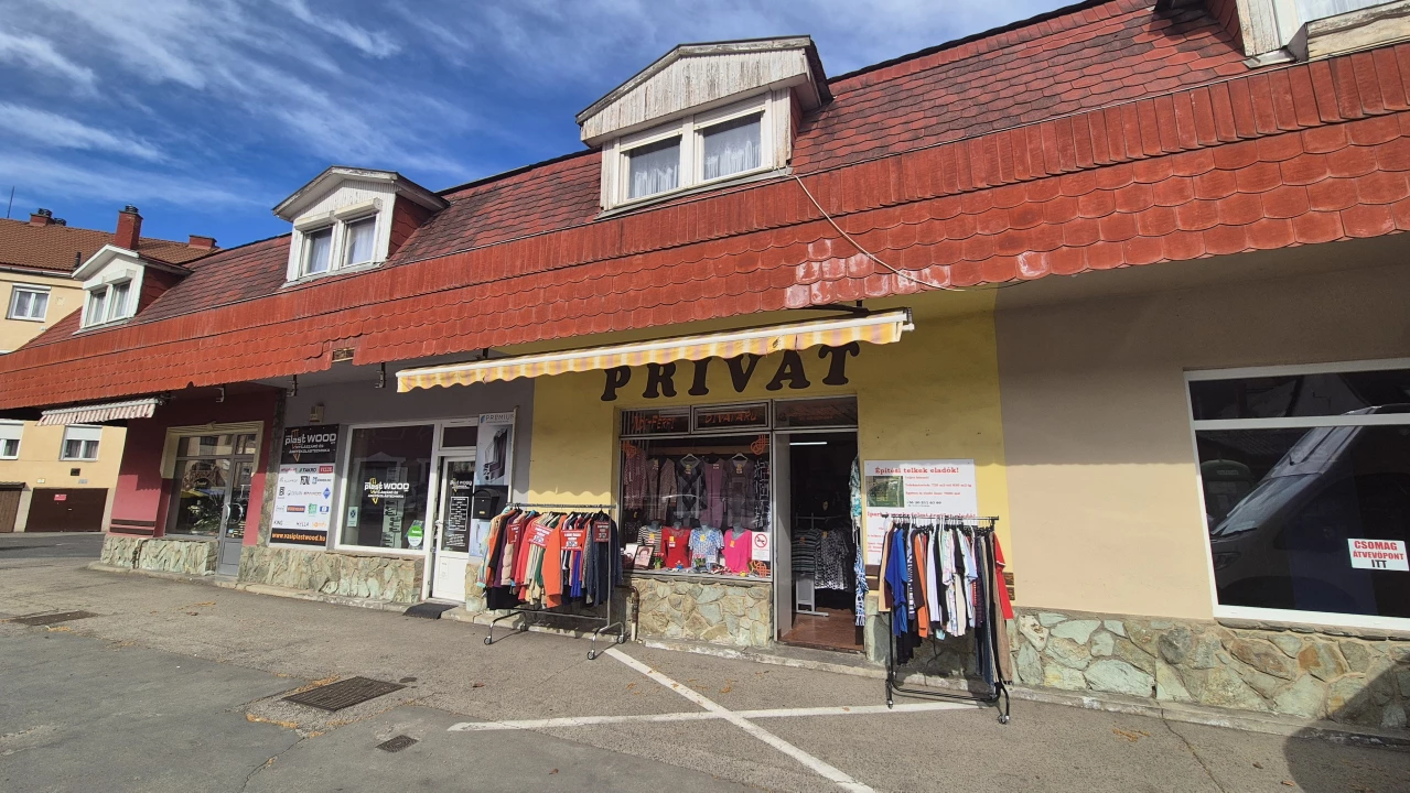 For sale store, Sárvár