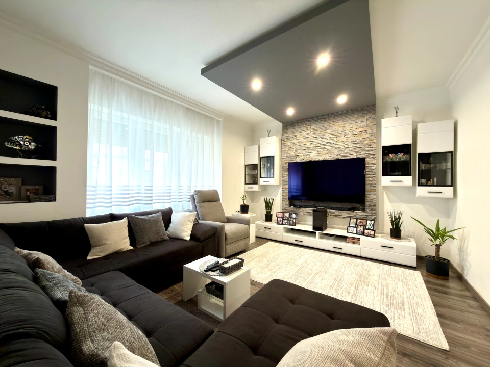 c3-1-name c2-1-name, Egervölgy