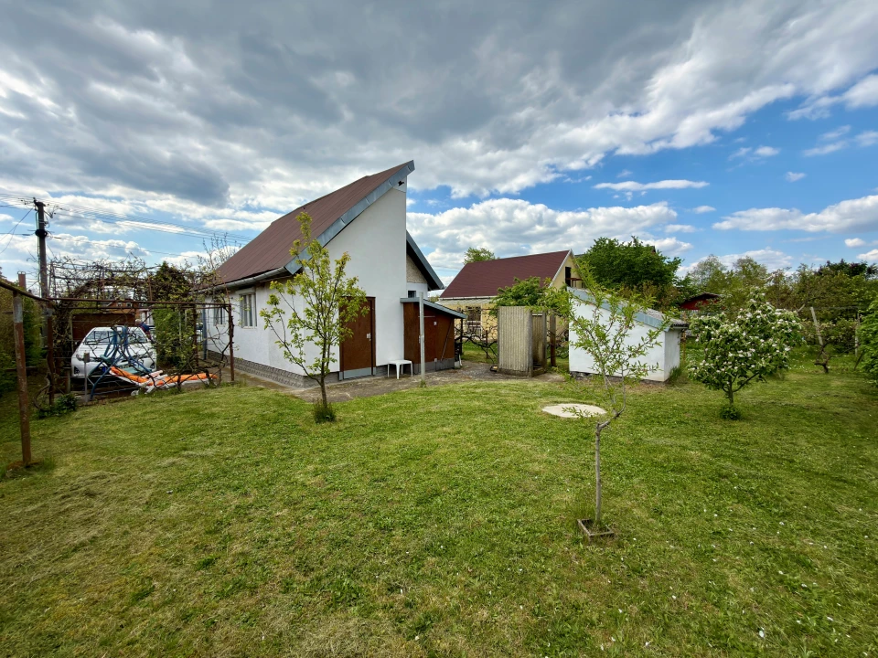 Eladó üdülő, nyaraló, Borgáta