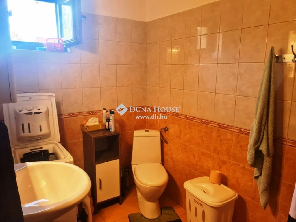 Eladó Lakás, Siófok