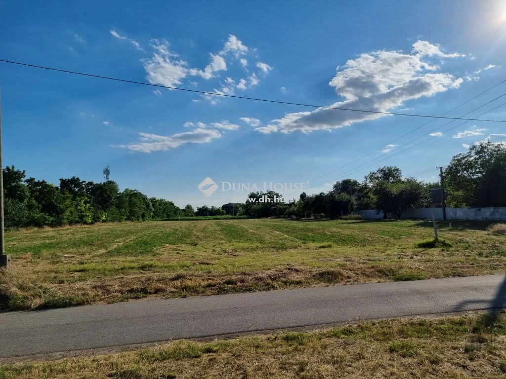 For sale building plot, Gárdony