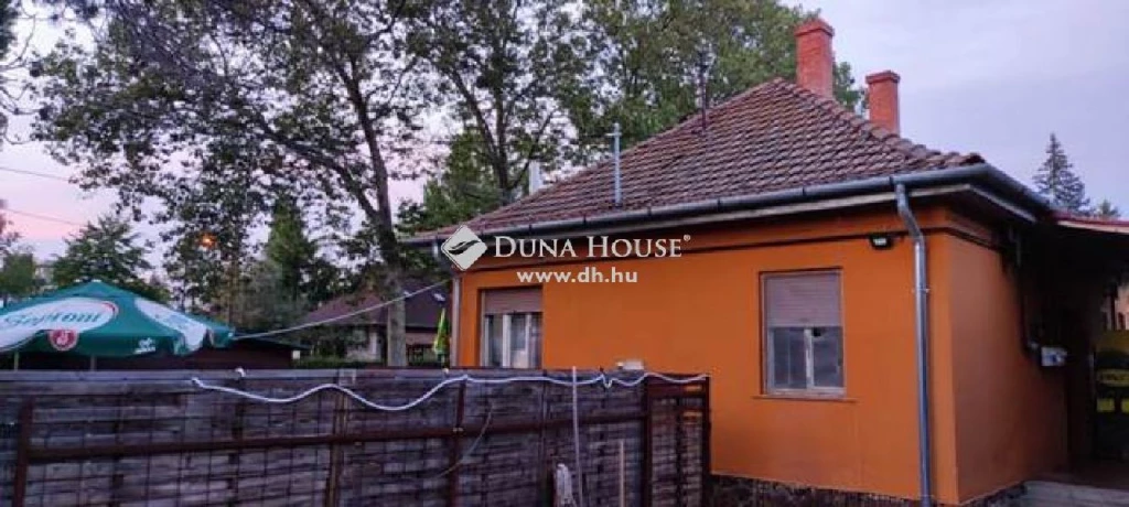 For sale house with a garden, Siófok