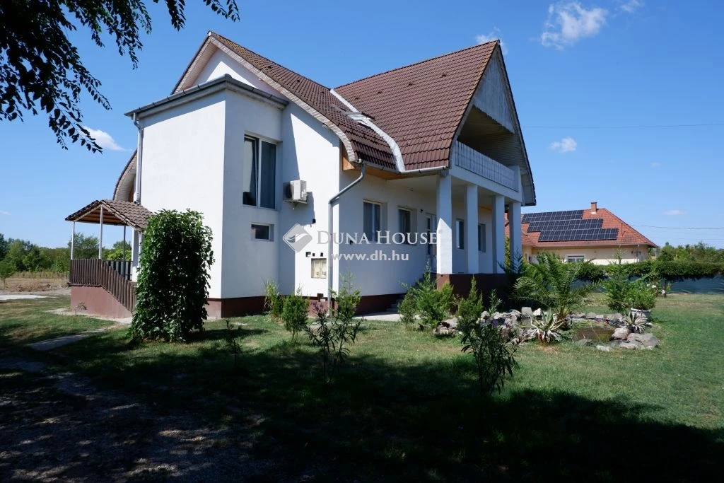 For sale house, Adony