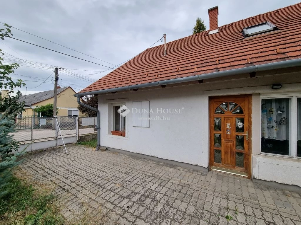 For sale house, Gárdony