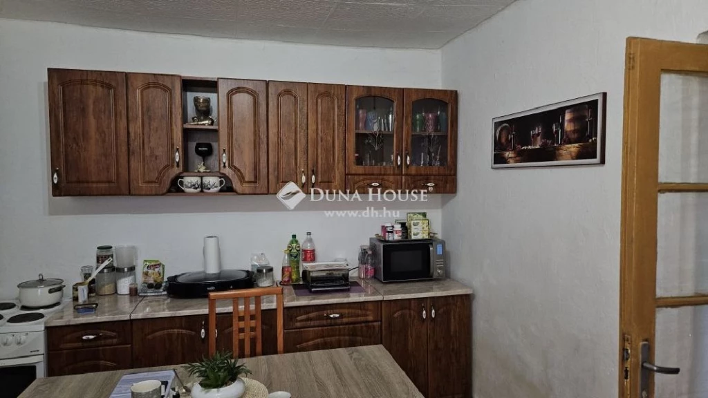 For sale house, Kisláng