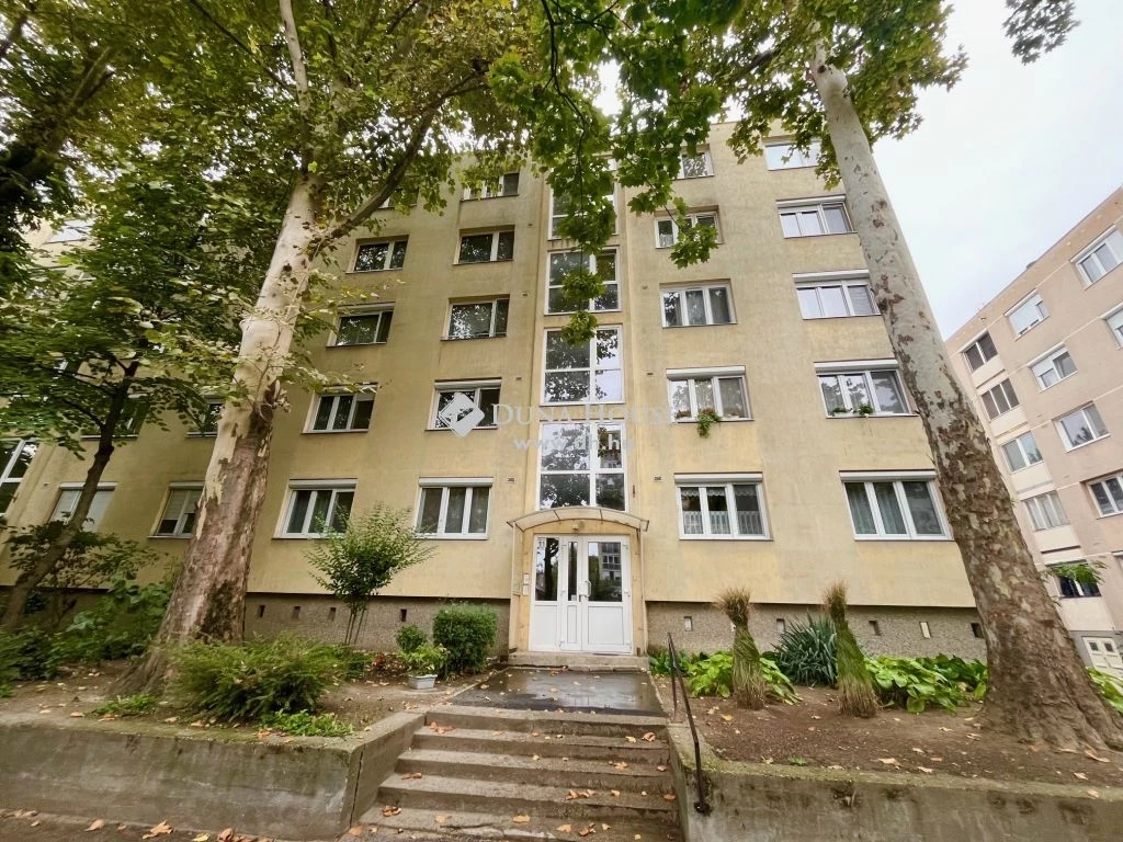 For sale panel flat, Székesfehérvár, Tóváros-Horváth István környéke