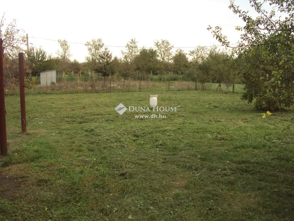 For sale periphery plot, Székesfehérvár, Szárazrét-Feketehegy