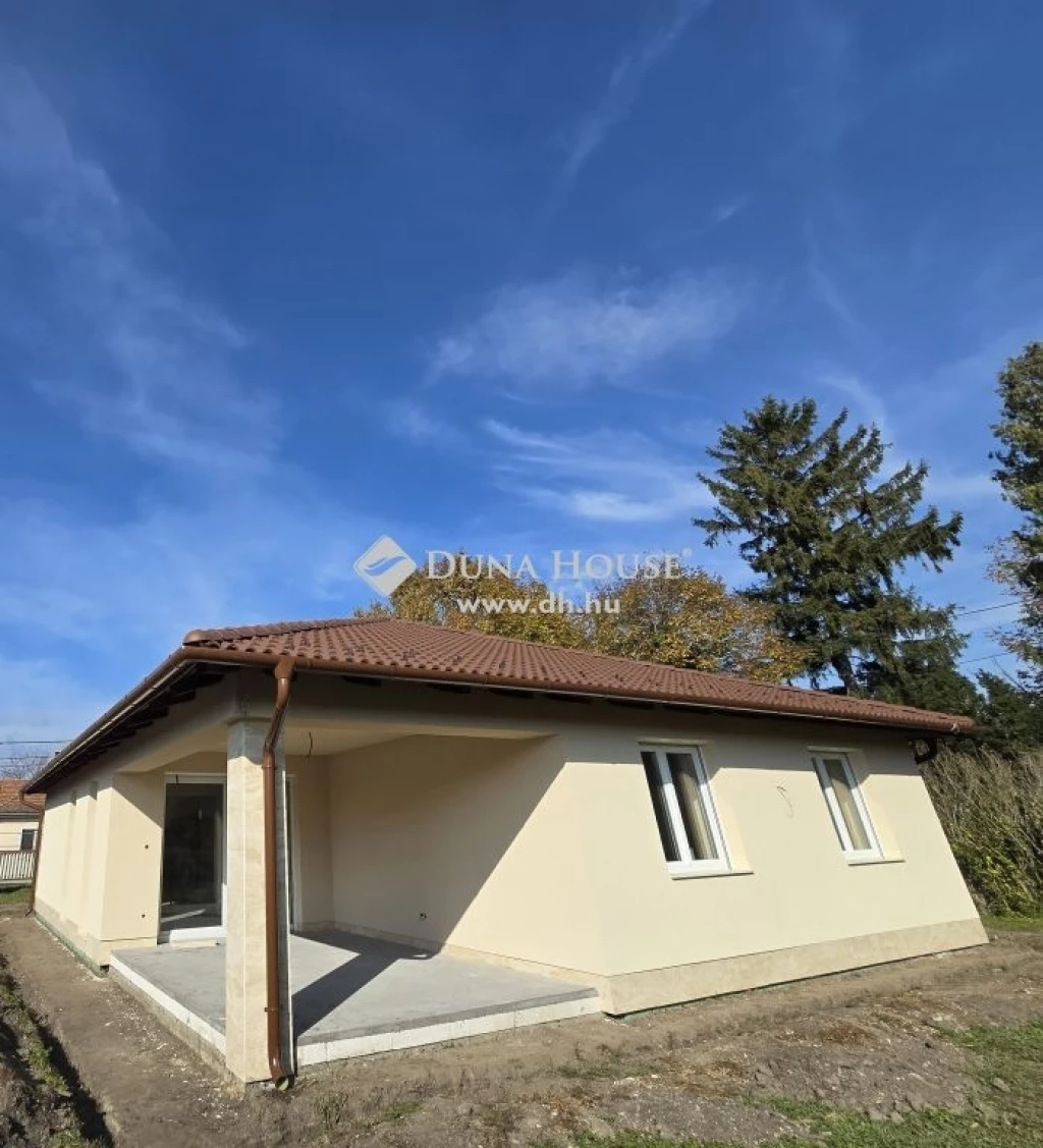 For sale house, Lepsény