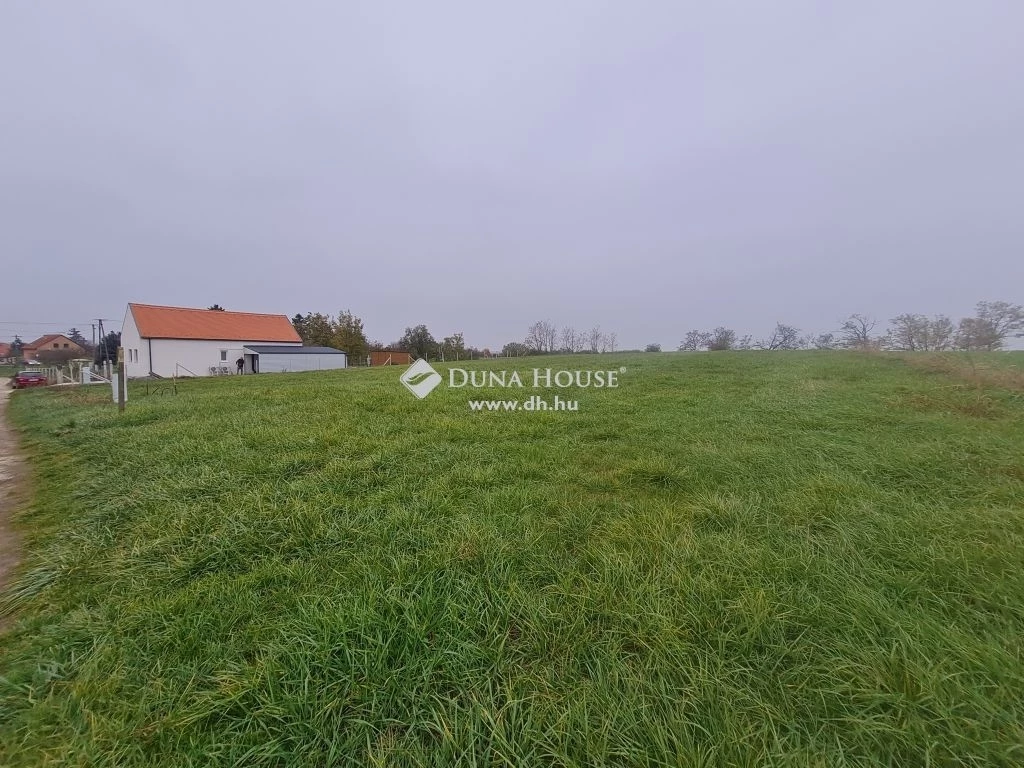 For sale building plot, Balatonfőkajár