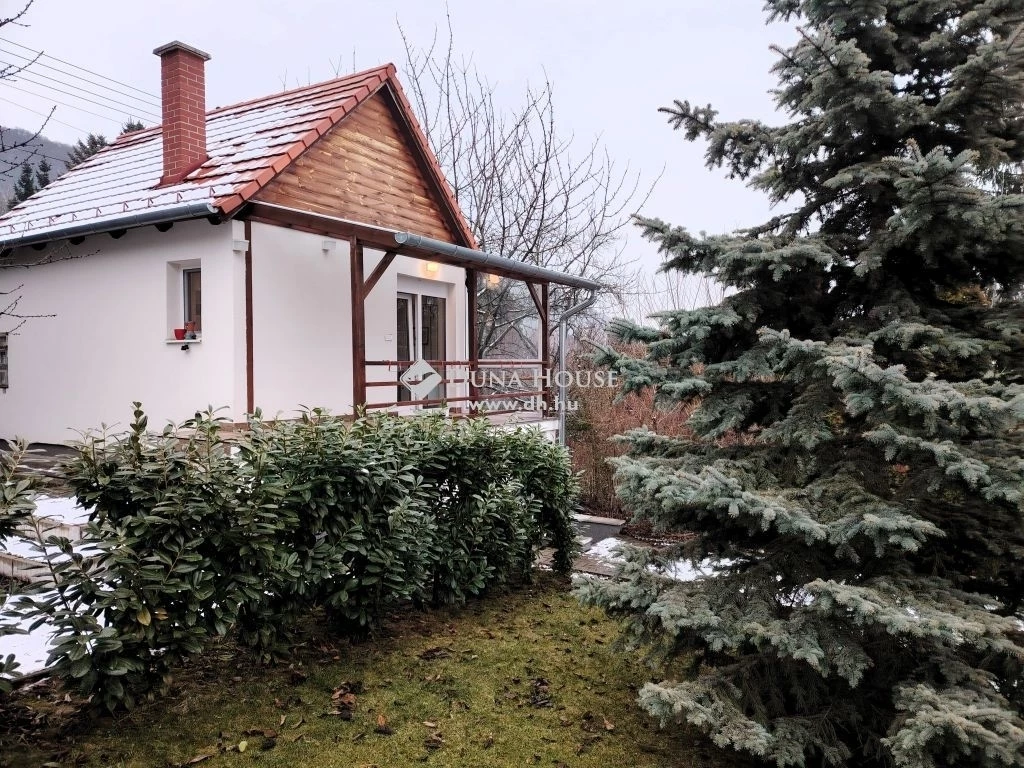 For sale house with a garden, Csókakő