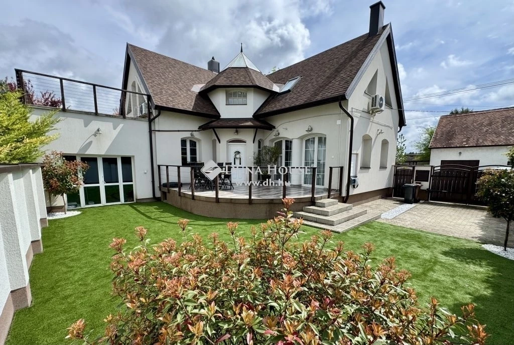 For sale house, Székesfehérvár, Vezér és Író utcák környéke