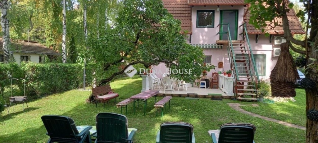 Eladó ház, Balatonföldvár