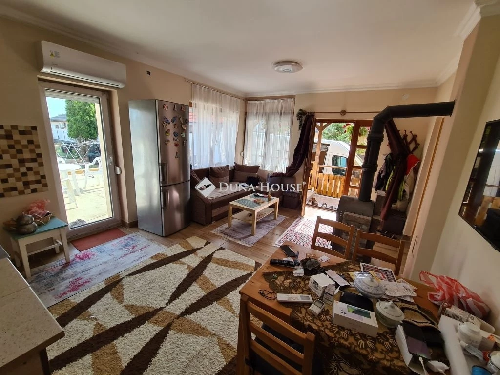 c3-1-name c2-1-name, Tóalmás