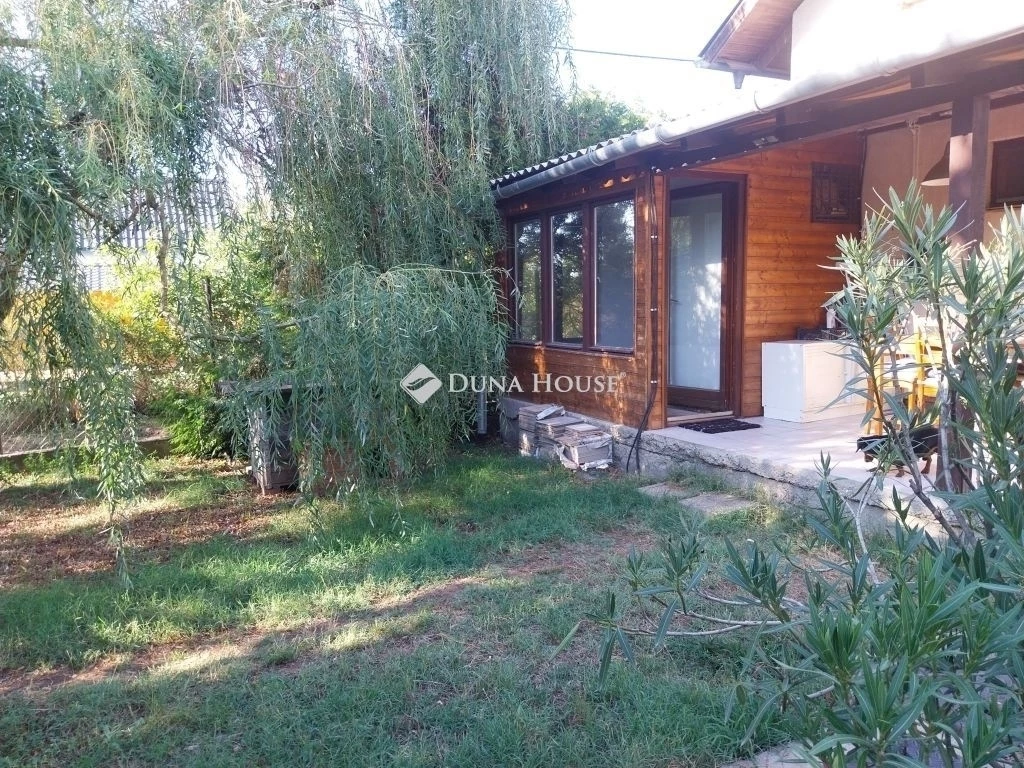 Eladó ház, Gárdony