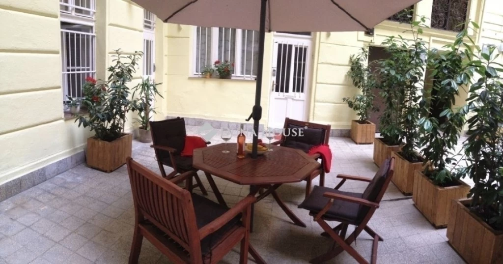 For sale brick flat, Budapest V. kerület