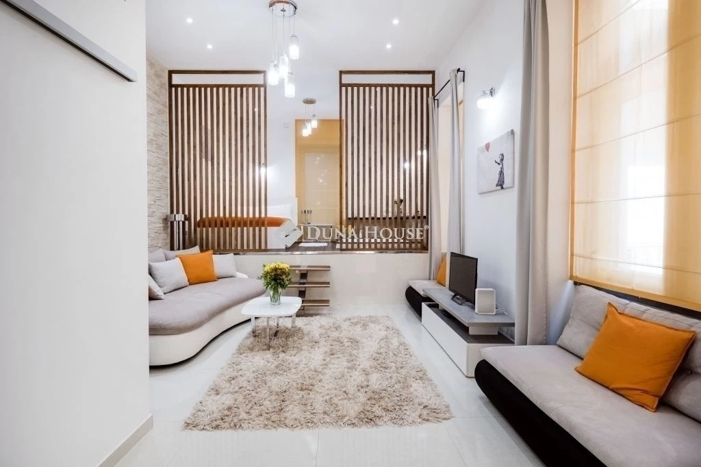 For sale brick flat, Budapest V. kerület