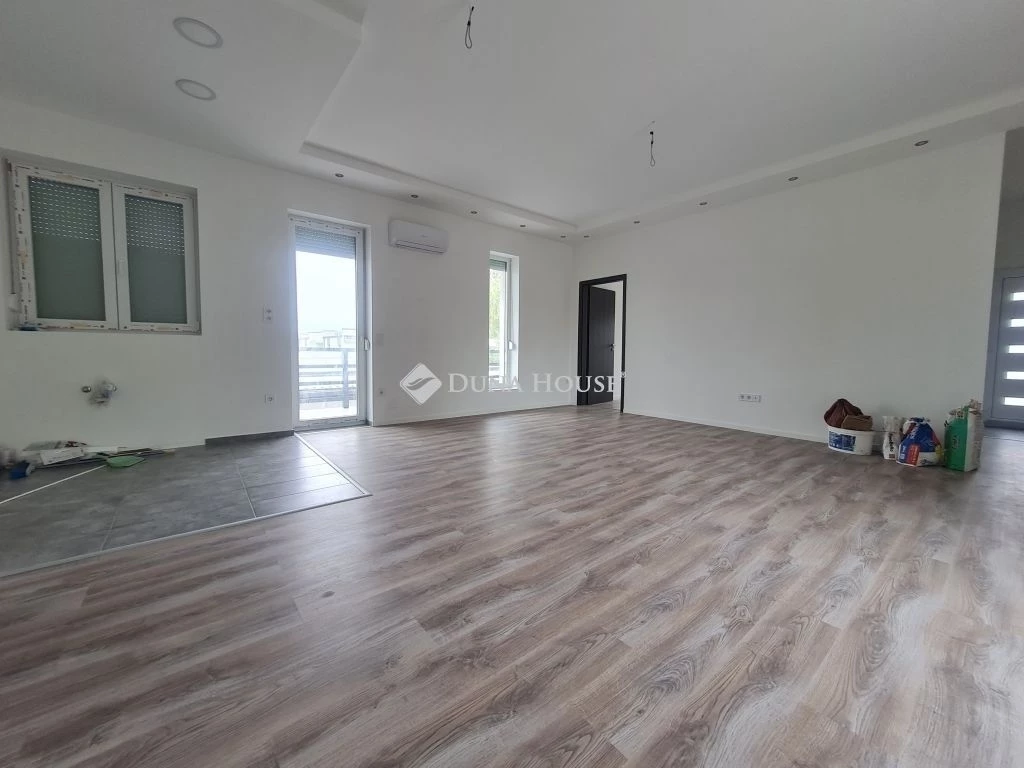 c3-1-name c2-2-name, Siófok, Sóstó