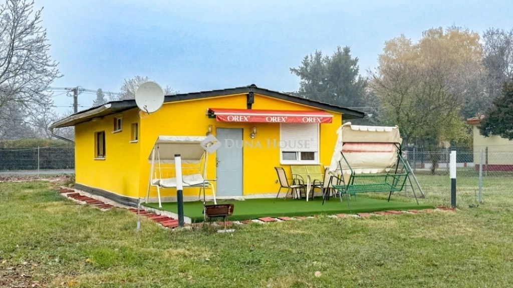 c3-1-name c2-62-name, Siófok, Sóstó