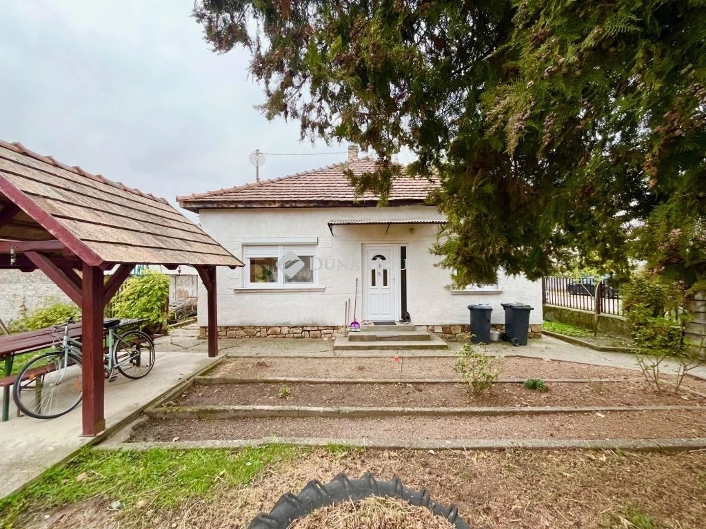 For sale house, Gárdony
