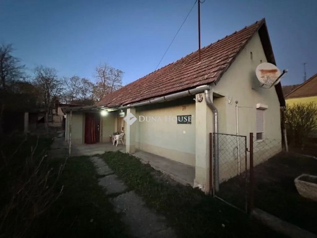 For sale house, Igar