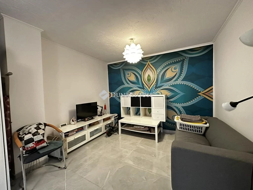 Eladó ház, Ádánd