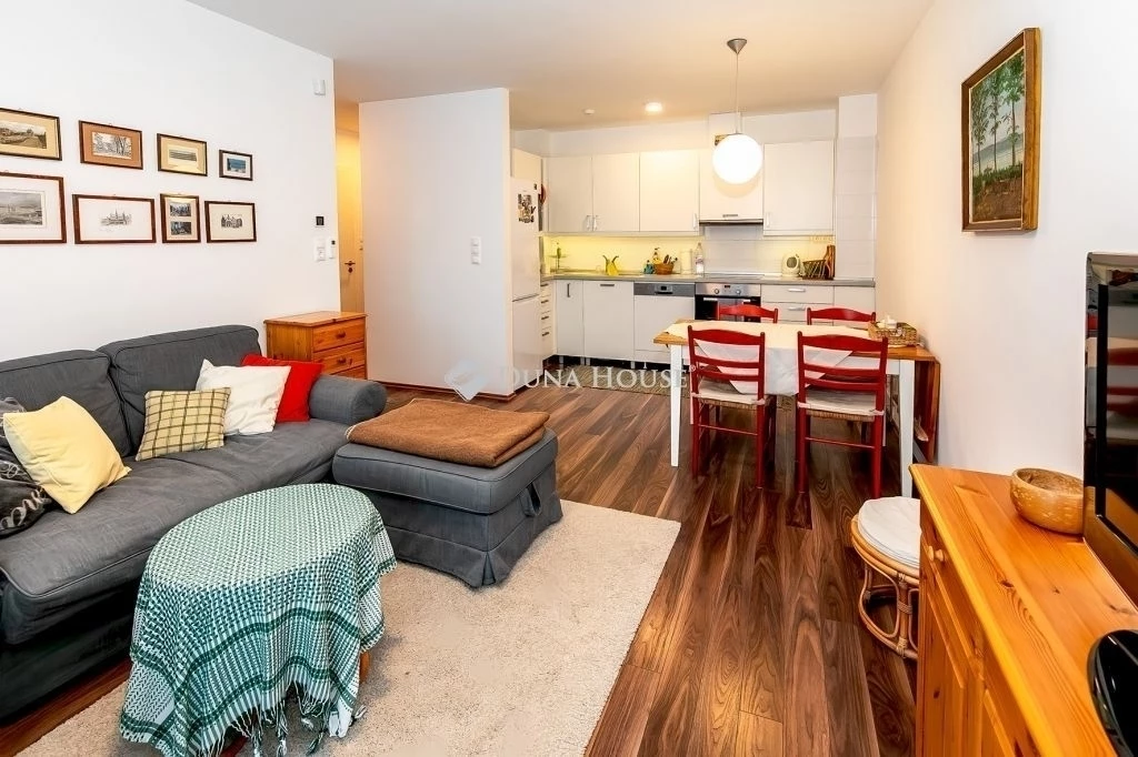 c3-1-name c2-19-name, Siófok