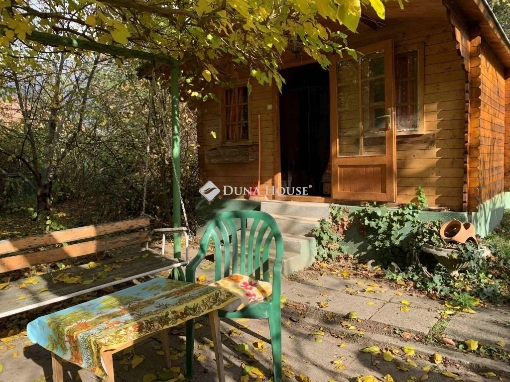 c3-1-name c2-52-name, Gárdony