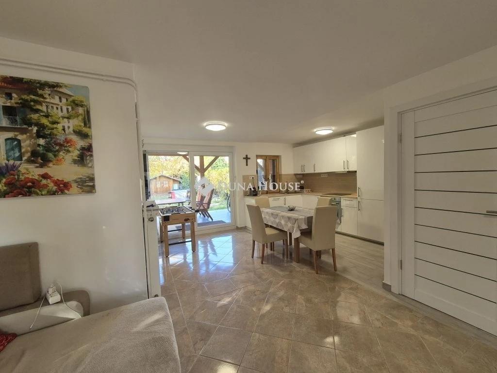 Eladó ház, Balatonföldvár