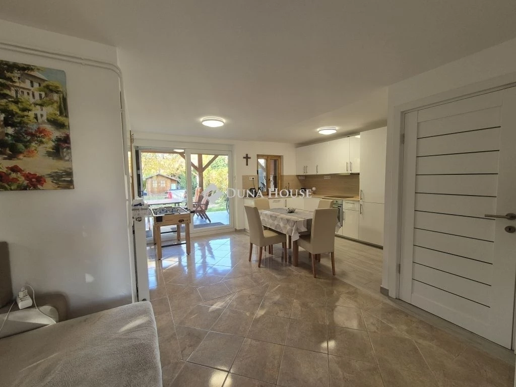 Eladó ház, Balatonföldvár