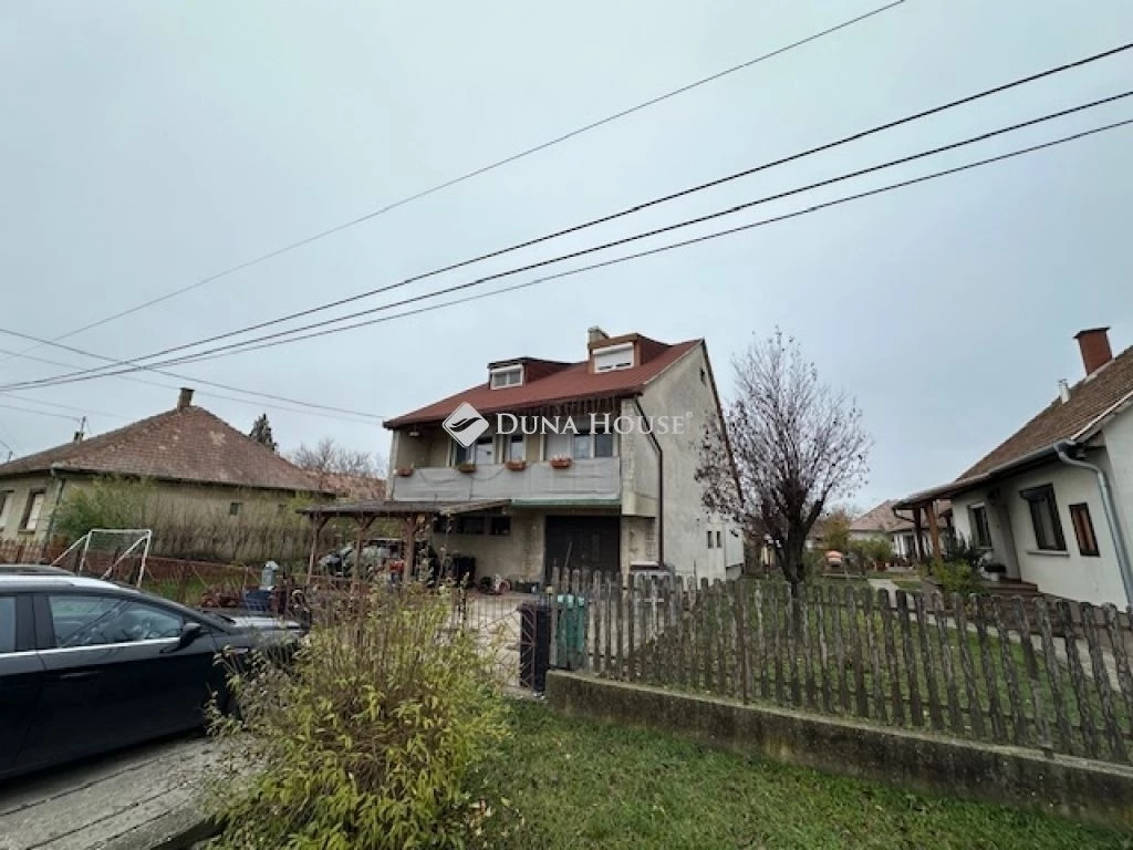 For sale house, Sárbogárd