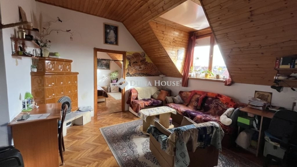 Eladó lakás, Balatonszárszó