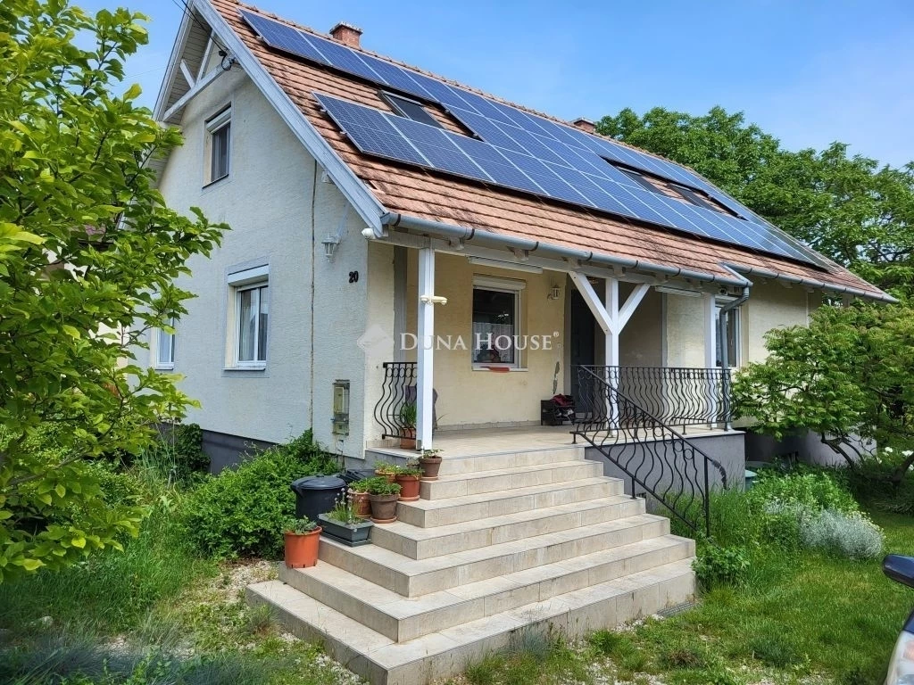 For sale house, Úrhida