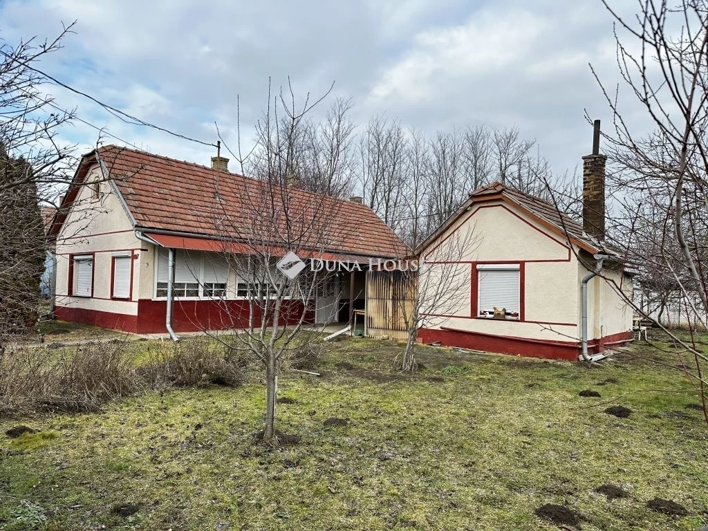 Eladó ház, Nagyszokoly