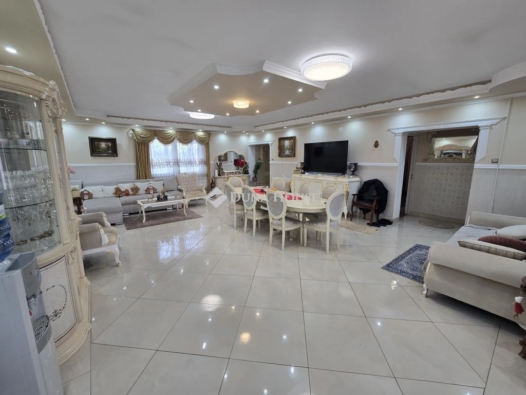 c3-1-name c2-1-name, Sárbogárd