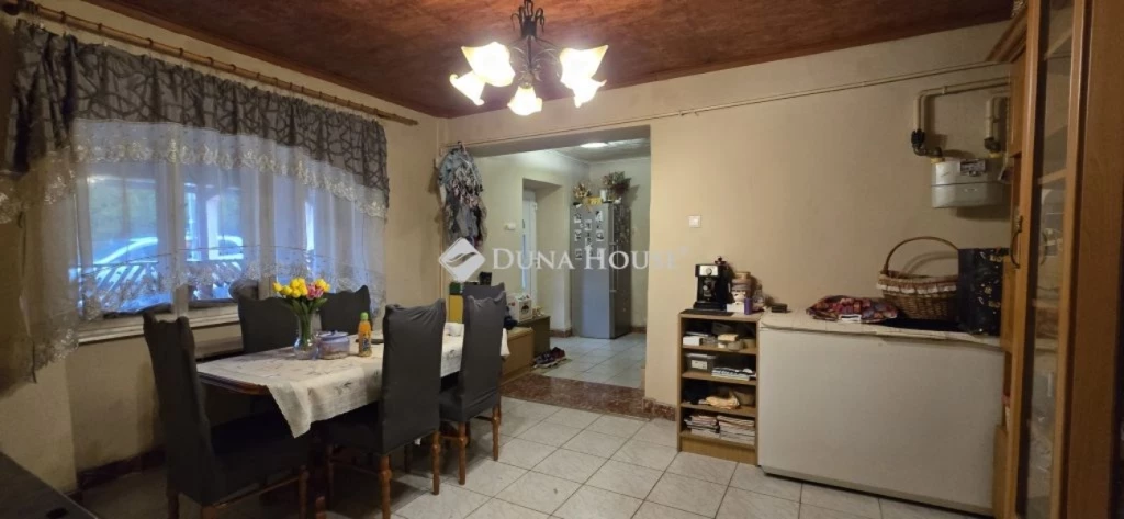 c3-1-name c2-1-name, Sárbogárd