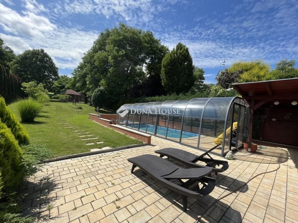 c3-1-name c2-1-name, Alsópáhok