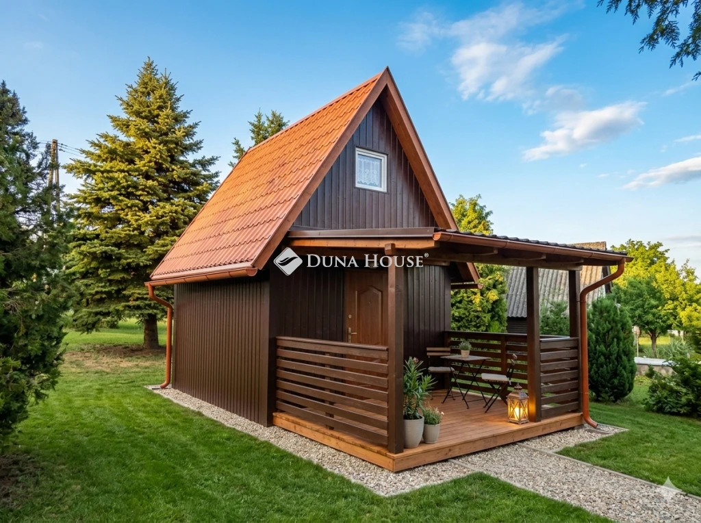 c3-1-name c2-1-name, Fehérvárcsurgó