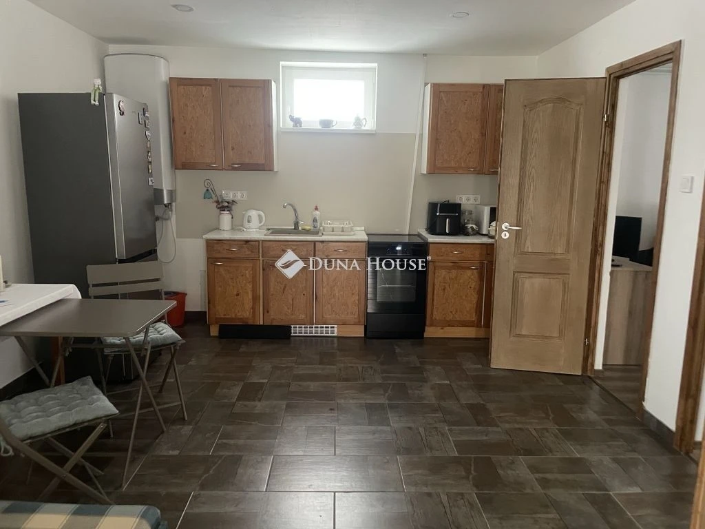 c3-1-name c2-1-name, Csókakő