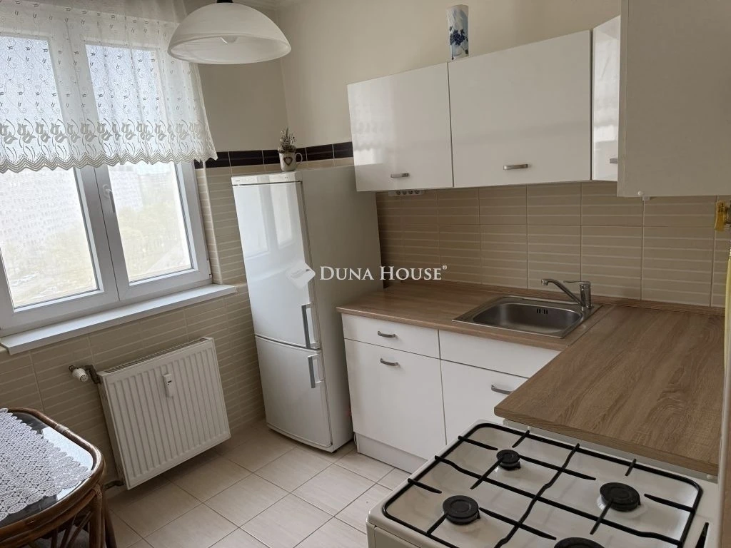 Eladó lakás, Budapest 15. ker.