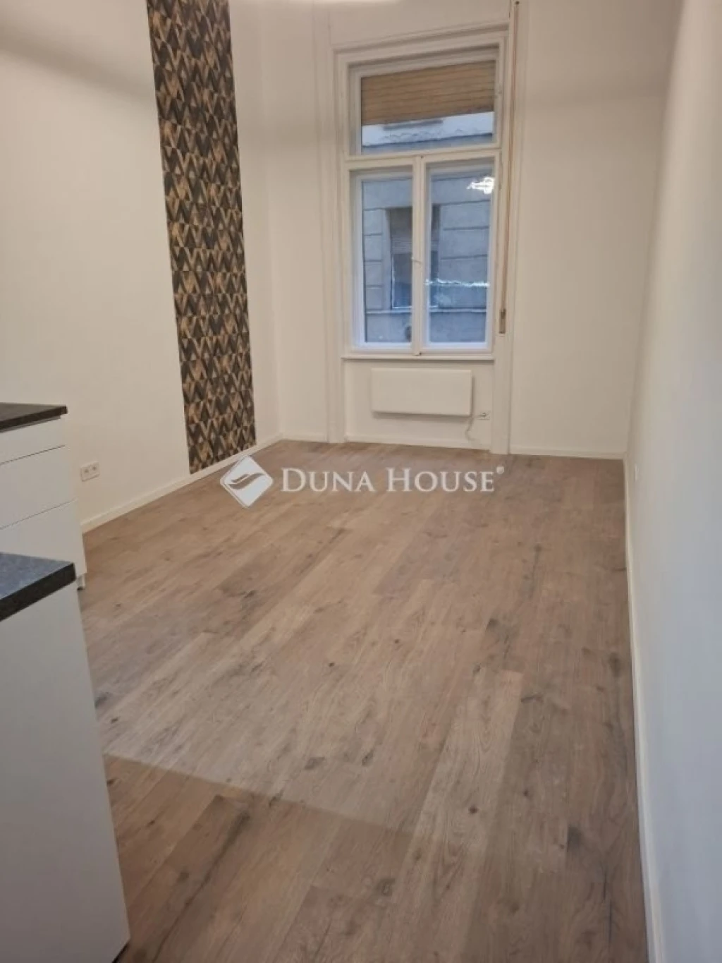 Eladó felújított lakás, Budapest 13. ker.